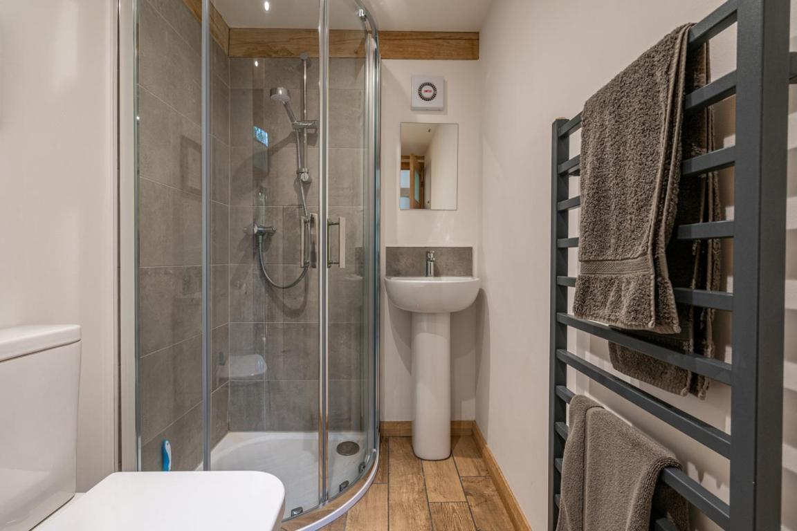 Badgers Rest With Hot Tub Option - See Extras Rye Exterior photo